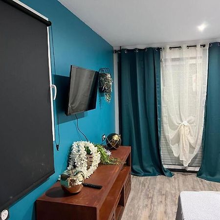 Superbe Studio Neuf Avec Piscine Apartment มงเตลิมาร์ ภายนอก รูปภาพ