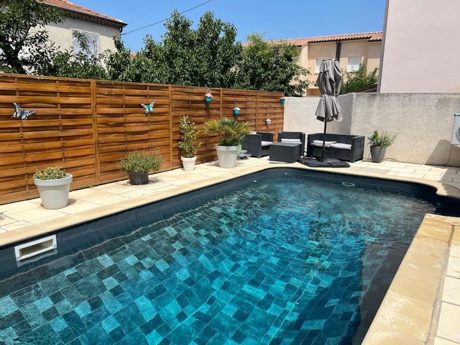 Superbe Studio Neuf Avec Piscine Apartment มงเตลิมาร์ ภายนอก รูปภาพ